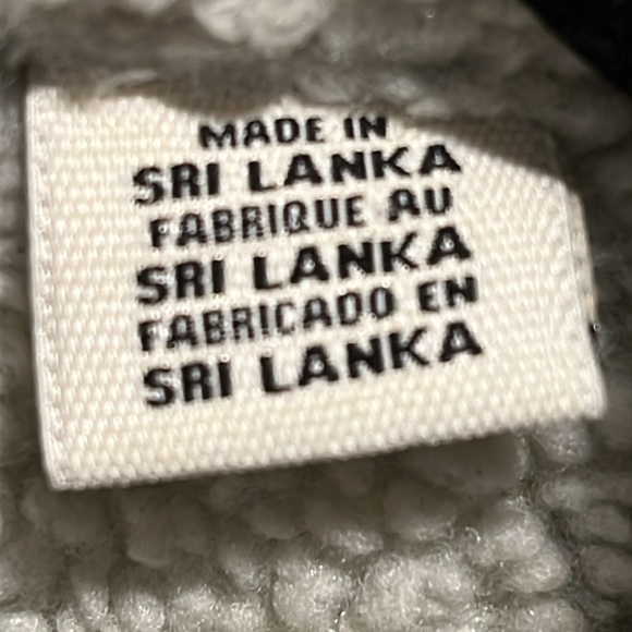 LevisType 3 Sherpa Trucker Denim Blue Jacket Women’s Size L - Picture 12 of 16